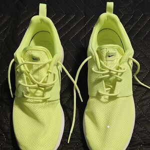 Nike Women's Bright Yellow Sneakers Size 8.5